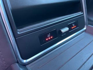 Porsche Panamera 4 PLATINUM EDITION 2022