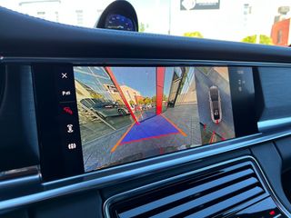 Porsche Panamera 4 PLATINUM EDITION 2022