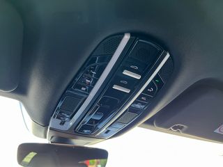 Porsche Panamera 4 PLATINUM EDITION 2022