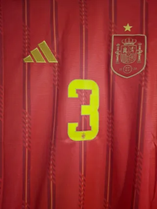 Camiseta Adidas España Talla xl Es como si fuese L