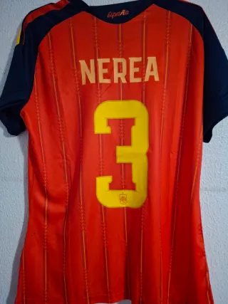 Camiseta Adidas España Talla xl Es como si fuese L