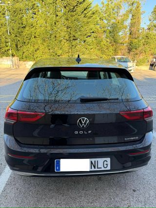 Volkswagen Golf 2023