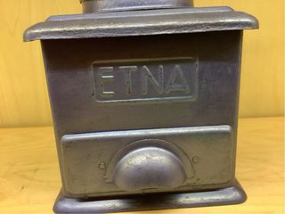 Molino de café antiguo ETNA