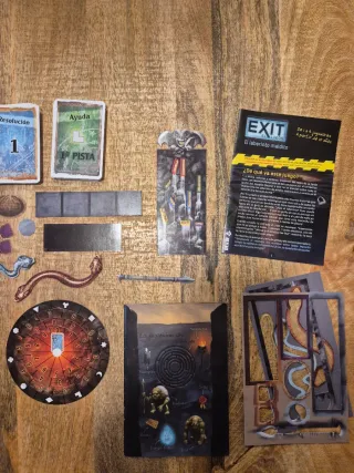 Exit El Laberinto Maldito Juego de Mesa