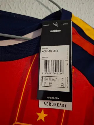 Camiseta Adidas España Talla XXL. Como si fuese Xl