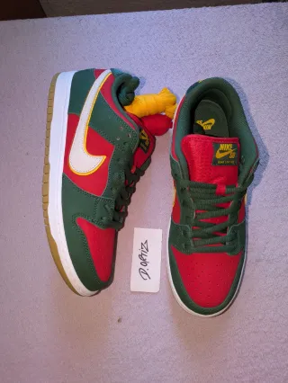 Nike SB Dunk Low Pro Verde Rojo