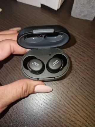 Auriculares JVC ANC Bluetooth Como Nuevos