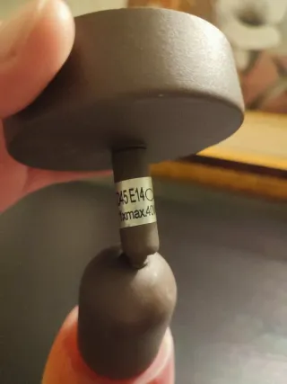 Lampada da parete in vetro e metallo