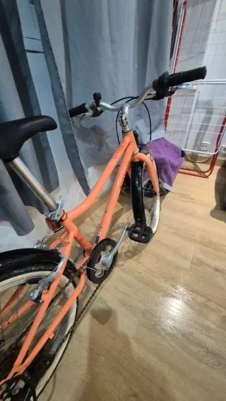Bicicleta infantil naranja