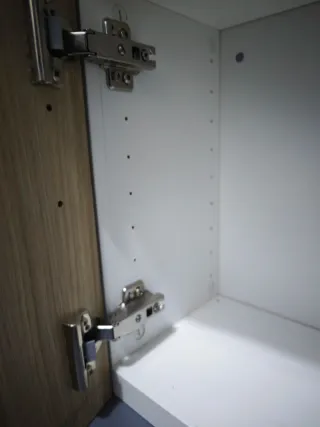 Mueble Besta Blanco y Madera