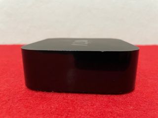 Apple TV 4ª Gen 32GB + HDMI (Sin mando)