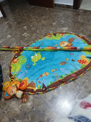 Manta de actividades para bebés