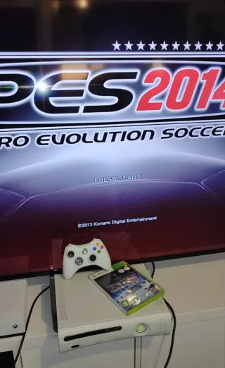 Xbox 360 completa + juego