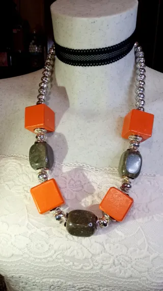 Maxi collana con agata e legno