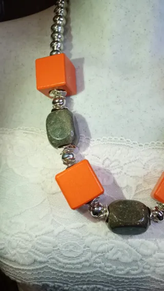 Maxi collana con agata e legno