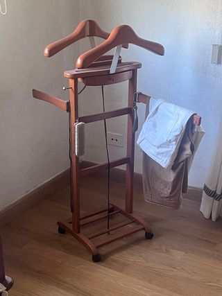 Galán de noche de madera