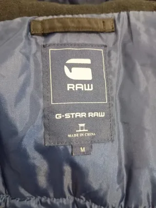 Chaqueta G-Star Invierno Hombre Negra con capucha.