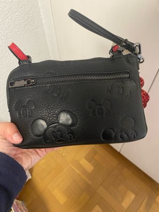 Bolso Desigual Mickey Negro y Rojo