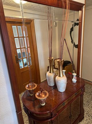 SE ALQUILA AMPLIA HABITACIÓN PARA PAREJA