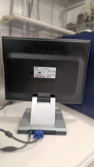 MONITOR SAMSUNG SYNCMASTER 152s