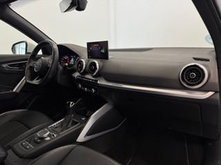 Audi Q2 S-LINE 35TFSI S-TRONIC