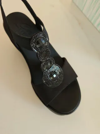 Skechers Rumble On Slay Queen Sandalias Mujer