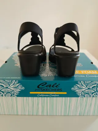 Skechers Rumble On Slay Queen Sandalias Mujer