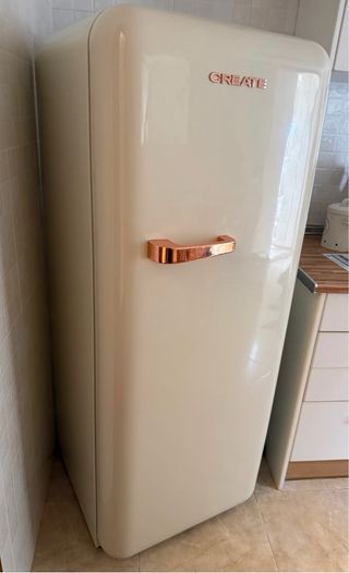 Oferta Frigorífico Retro CREATE Beige Dorado 281L