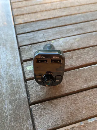 Transmisor FM Bluetooth para coche con doble usb