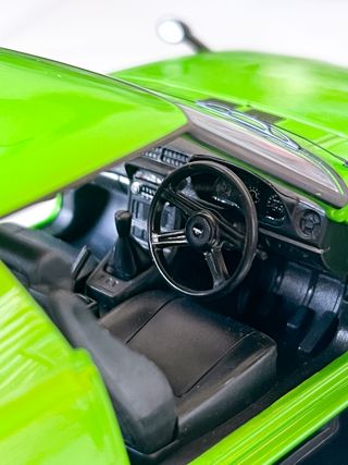 Mazda Savanna RX-7 SA22C 1/24 Hachette