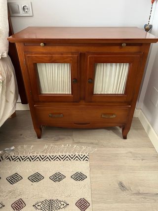 Conjunto Mesillas y Cabecero Madera