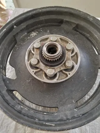 Llanta Trasera Yamaha Vmax 1200