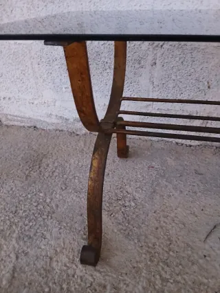 Mesa Centro Forja y Cristal Dorada