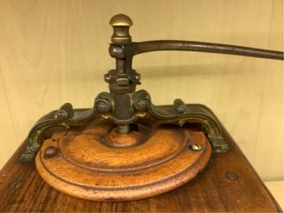 Molino de café antiguo GOLDENBERG