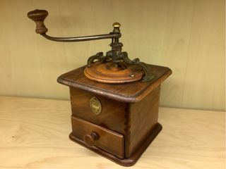 Molino de café antiguo GOLDENBERG