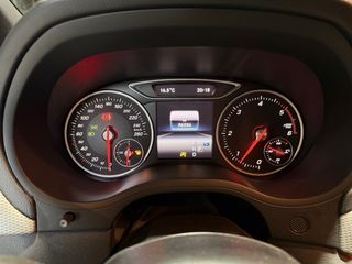 Mercedes-Benz Clase B 200CDI 136cv