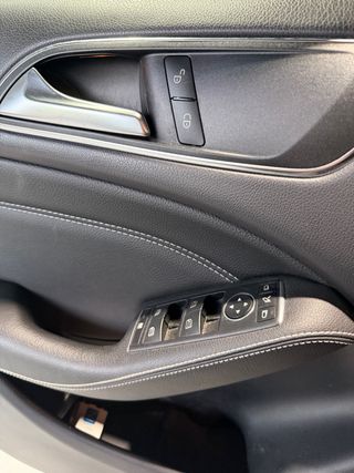 Mercedes-Benz Clase B 200CDI 136cv