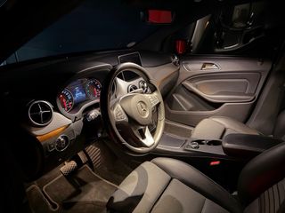 Mercedes-Benz Clase B 200CDI 136cv