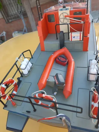 Barco de rescate RC Sauvetage en Mer