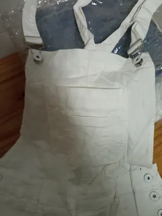 Mono chica talla XL 48 y M 44