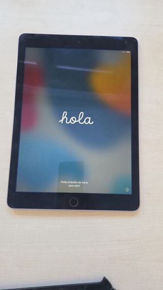 iPad Air 2 16GB Plata + Funda y Cargador