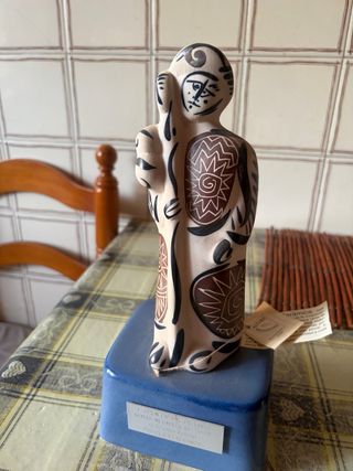 Figura Regal Cerámica