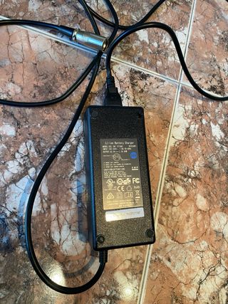 Cargador Bici Eléctrica Riverside .