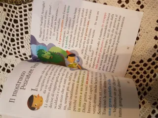 Libro.Un burattino di nome Pinocchio. C. Collodi