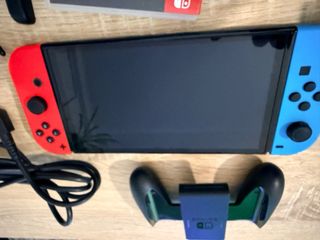 Nintendo Switch OLED Edición FC24