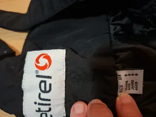 Mono de esquí Etirel negro 8 años