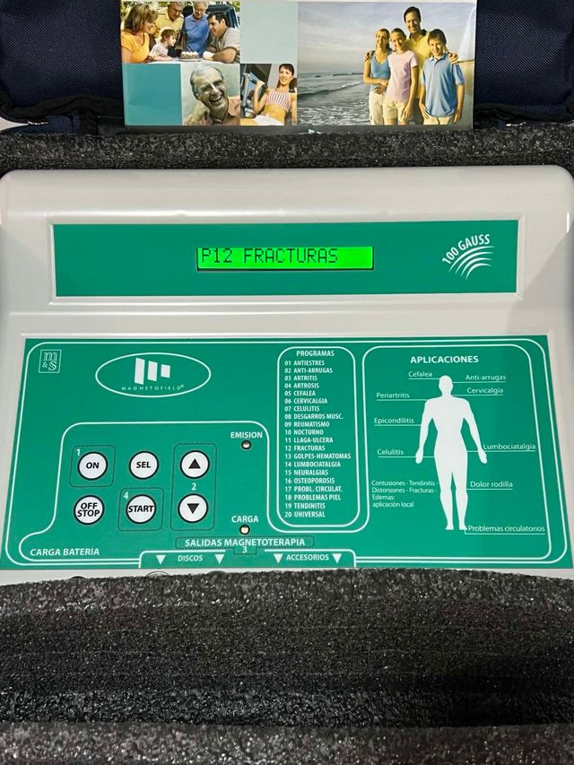 Magnetofield 100 Gauss