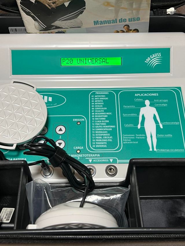 Magnetofield 100 Gauss