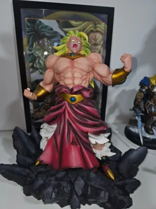 Figura Resina Broly Dragon Ball