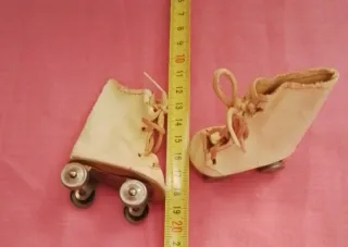 Patines de Muñeca Vintage
